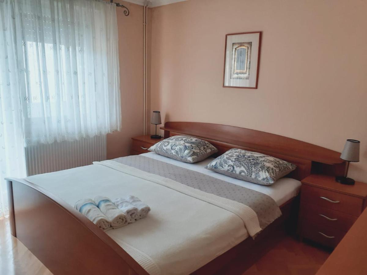 Spacious 80M2 Apartment In The Center Ljubuški Eksteriør billede